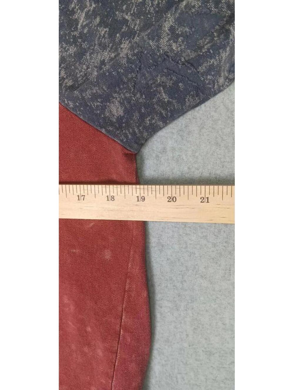 Hayden Los Angeles Oversized Tunic Top Womens Size Medium Distressed Red And... - Picture 3 of 12